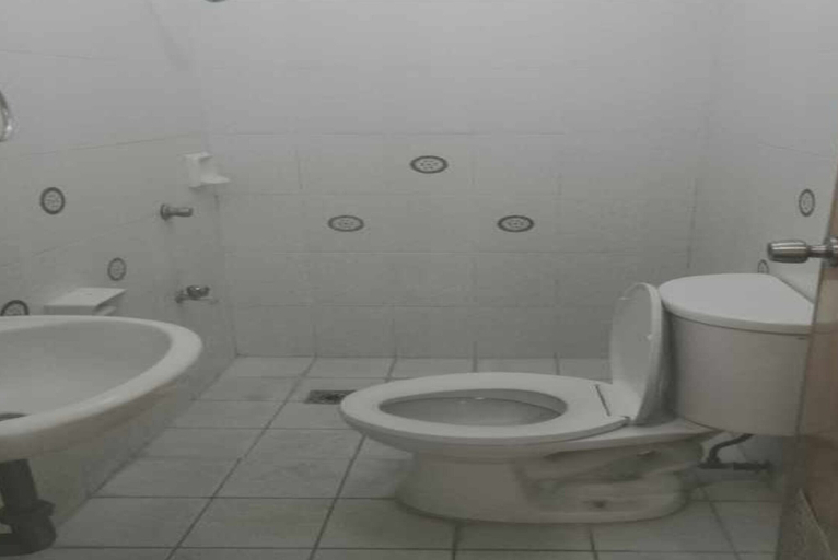 Bathroom, Villa Celine Laguna, Bay