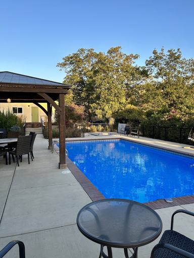 Sport & Beauty 2, The Rellik House and Winery, Jackson