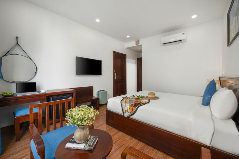 Bedroom 6