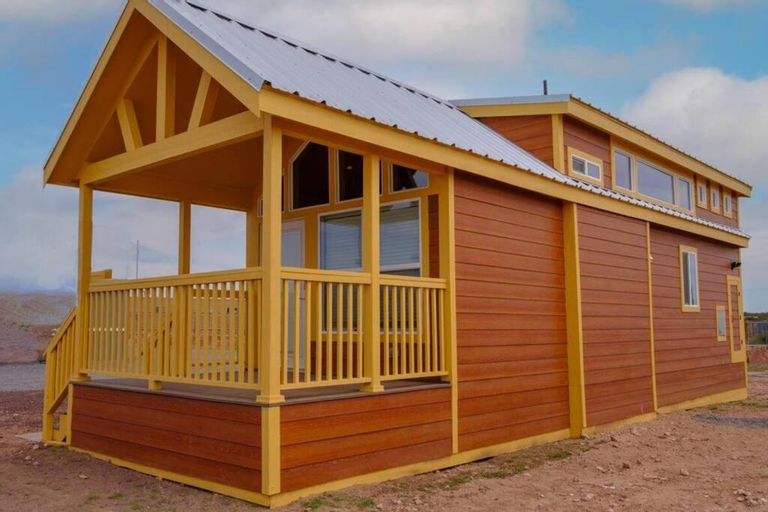 073 Tiny Home nr Grand Canyon South Rim Sleeps 8, Coconino