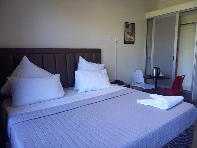 Bedroom 3, STAY SIMPLE LODGE, Lusaka