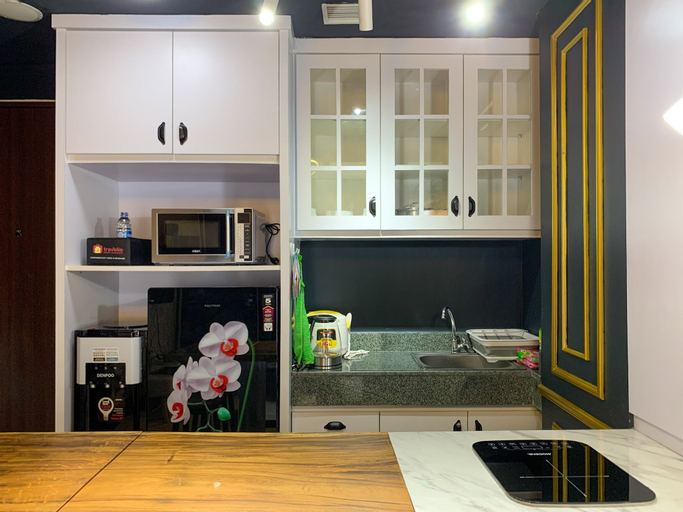 Dining Room 7