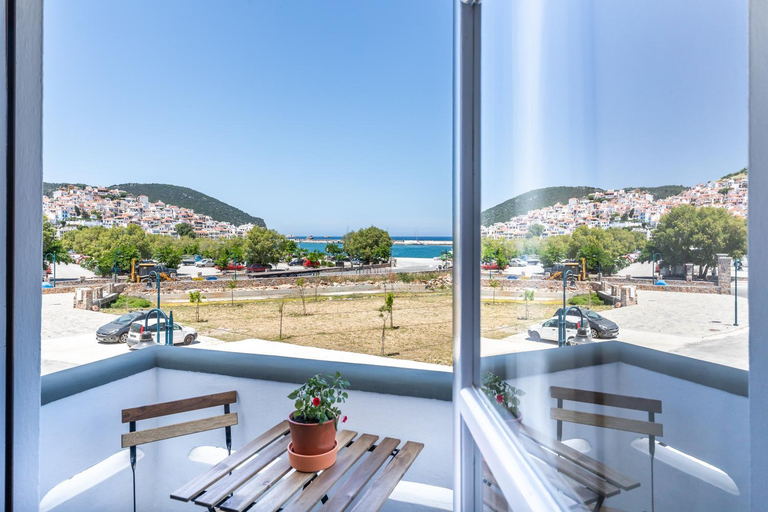 Others 4, Uncle John's Guesthouse, Thessaly