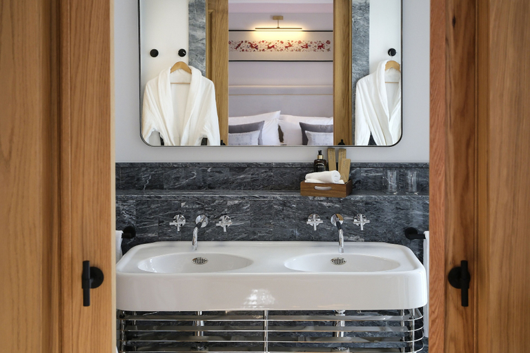 Bathroom 5, EUNICE HOTEL GASTRONOMICO, Salamanca