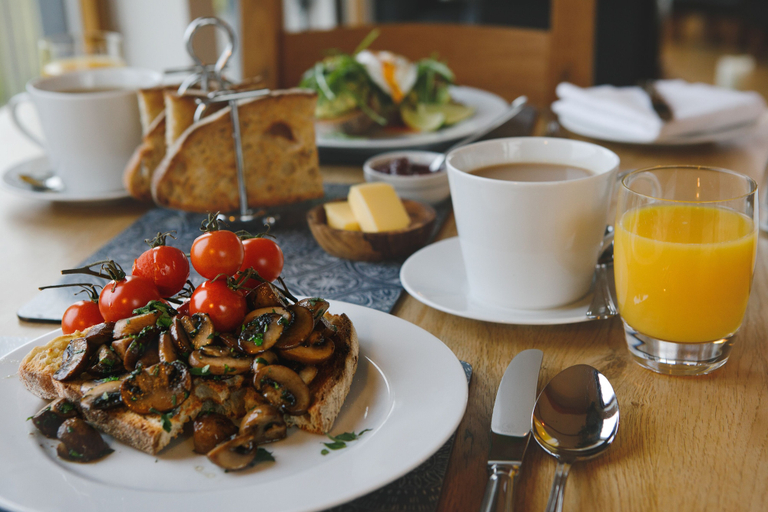 Food & Drinks 5, Broad Bay House, Eilean Siar