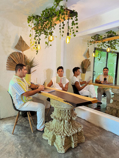 Food & Drinks, Hotel and hostel KAB, Isla Mujeres
