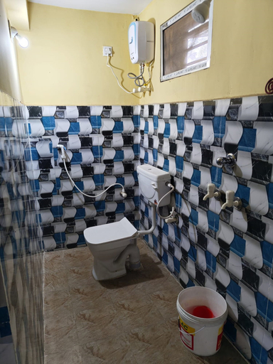 Bathroom 4, Alankar Lodge, Pashchim Medinipur