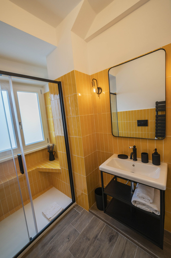 Others 5, Vintage Apartment Cipro, Rome