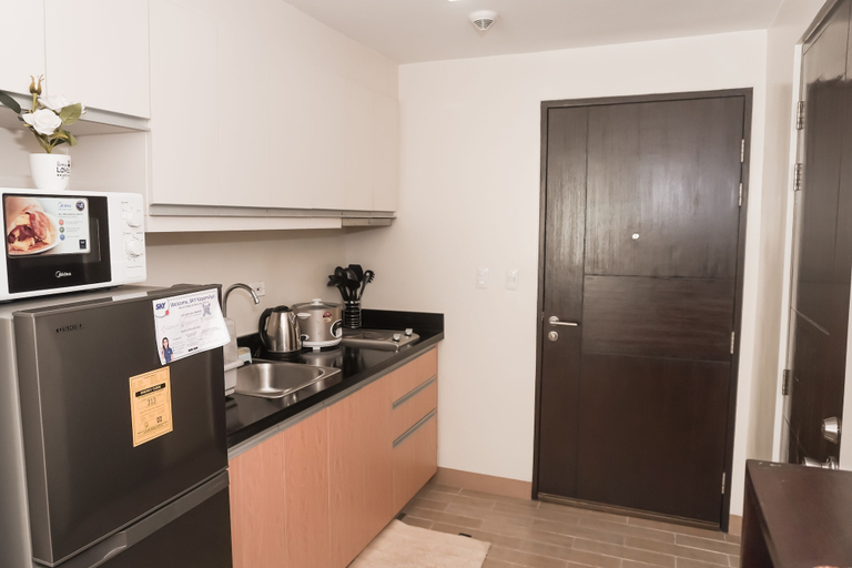 Others 5, Comfy Studio UnitL OneMadison35, Iloilo City