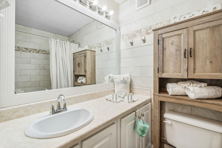 Bathroom 4, Top Of The Gulf 613, Bay