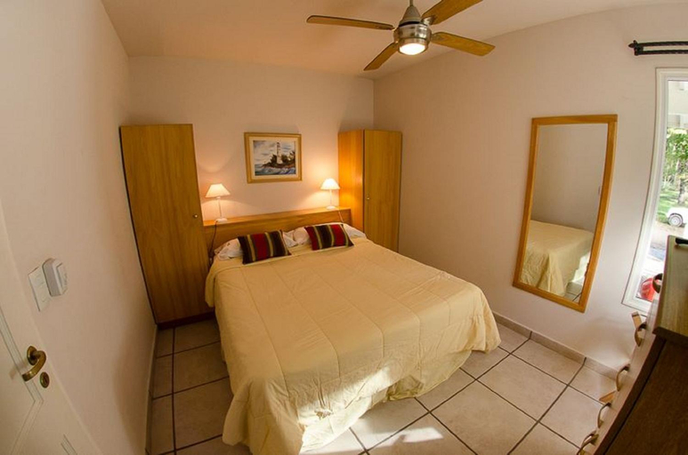 Bedroom 2, Apart Arbol del Cielo Carilo, Pinamar
