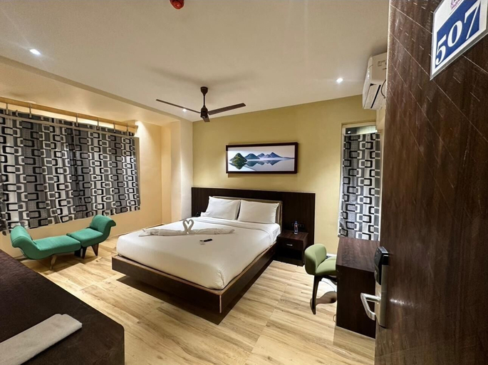 Bedroom 3, Monday Hotels Amalapuram Heights , East Godavari