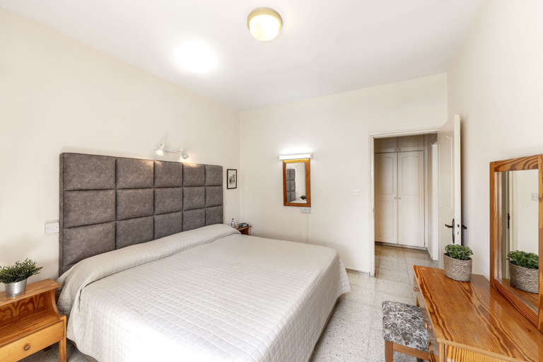 Bedroom 4, Stephanos Hotel Apts