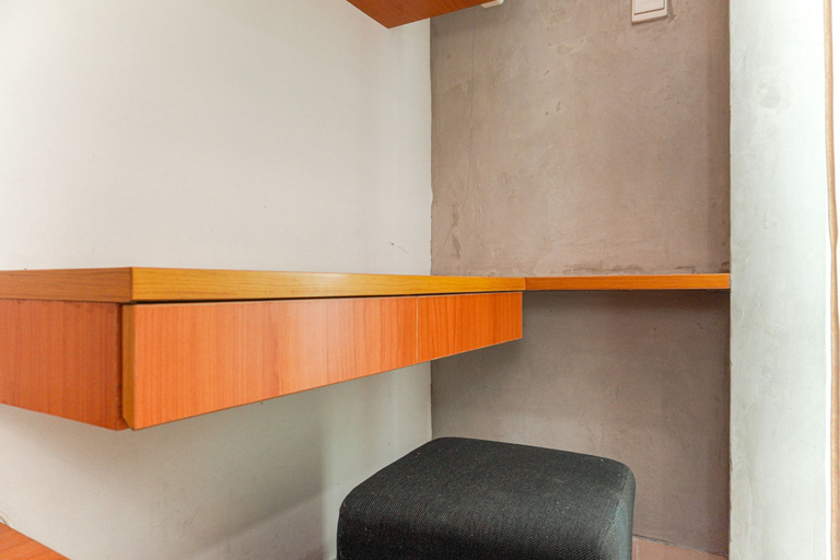 Others 3, Good Deal And Comfortable 1Br The Boulevard Apartment, Jakarta Pusat