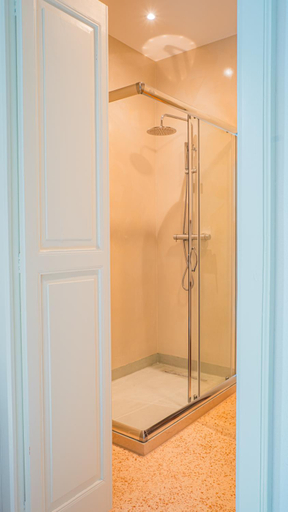 Bathroom 2, Galatina 1939, Lecce
