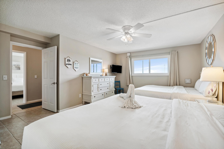 Bedroom 23