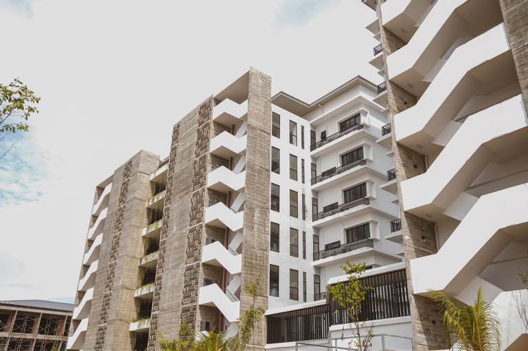 Exterior & Views 2, Roxy Beach Apartment, Lundu