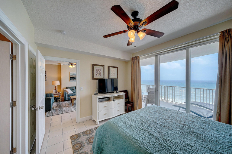 Bedroom 2, Ocean Villa 1104, Bay