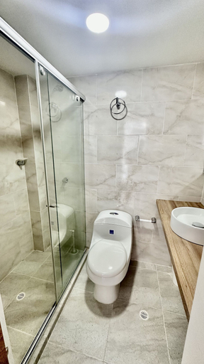 Bathroom, El Sol de Coveñas by Olamar Living, Tolú