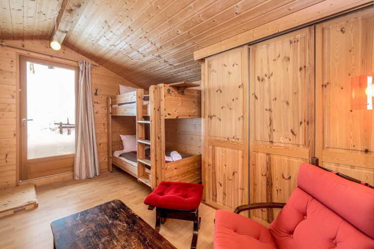 Others 5, Chalet Nuage Family Friendly Mountain Getaway, Martigny