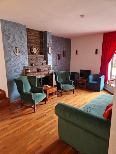 Public Area 4, Vila Pinul si Mesteacanul, Brasov