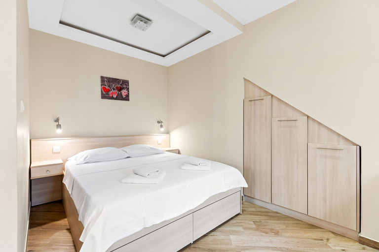 Bedroom 3, Apartments Doncic