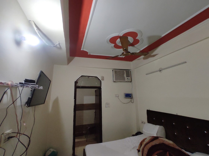 Bedroom 5, Hotel Shubham, Ghaziabad