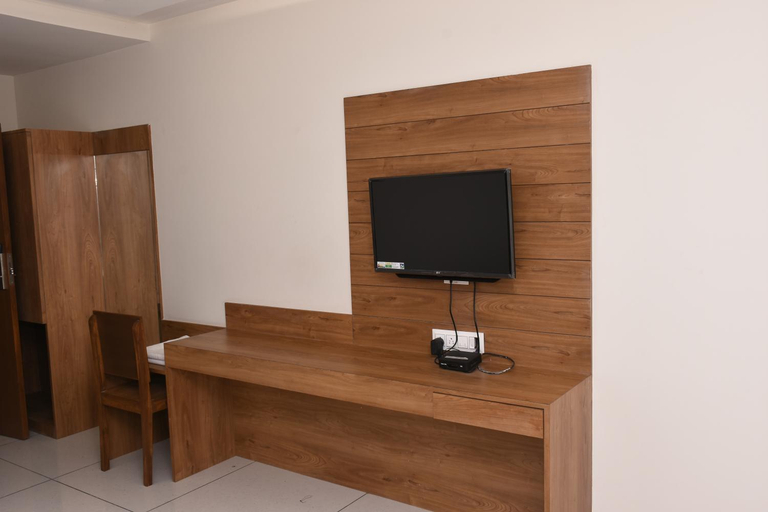 Others 2, HOTEL GOLDEN PALACE & ROOMS, Vadodara