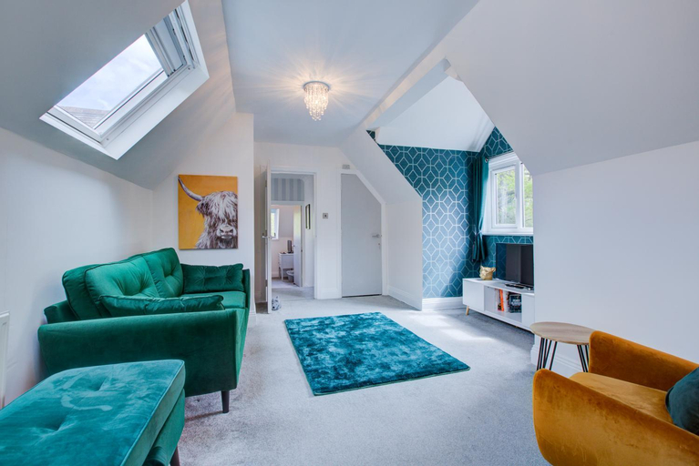 Others 4, Luxury 3 Bedroom Apartment Close to Beach, Bournemouth & Meyrick Park, Bournemouth