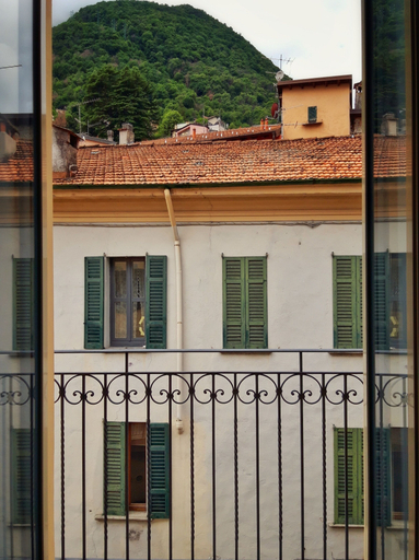 View from property 2, Al Pontile, Como
