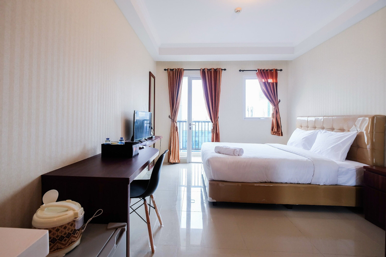 Simple Studio Signature Park Grande Apartment Near Mt Haryono, South Jakarta