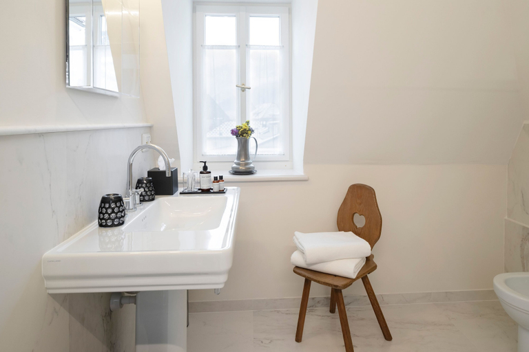 Bathroom 5, STEINACH TOWNHOUSE MERAN, Bolzano