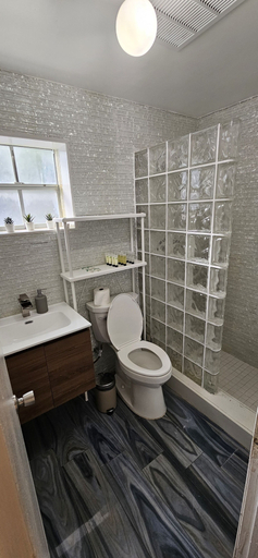Bathroom, Sirena Azul SoBe Suite 1, Miami-Dade