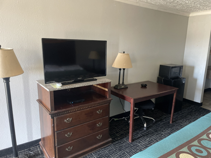 Others 5, motel one bartlesville, Washington