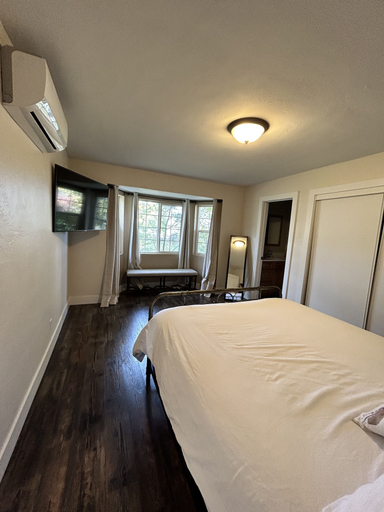 Bedroom 3, The Rellik House and Winery, Jackson