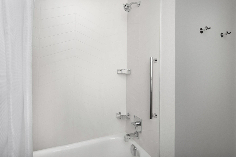 Bathroom 14