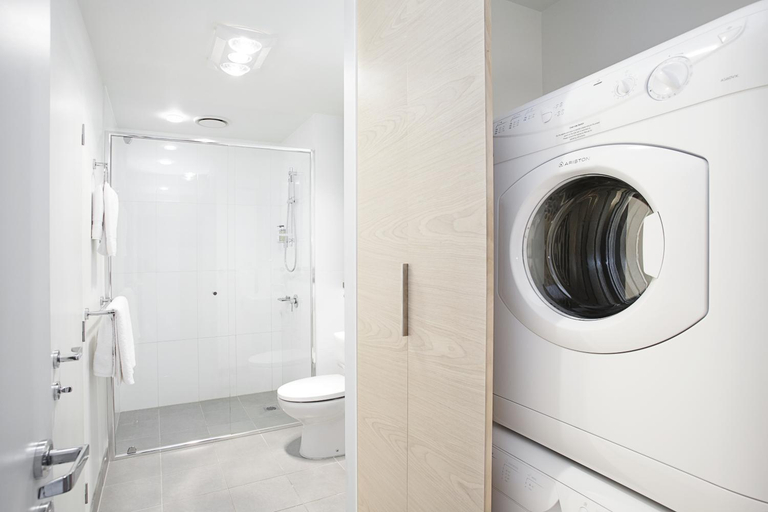 Bathroom 4, St Kilda Central Apartments, Melbourne