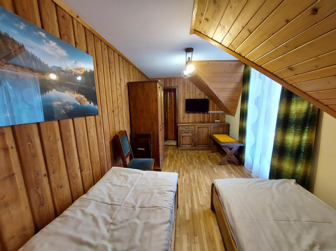 Bedroom 2, Sokoli Dwor, Tomaszów Mazowiecki
