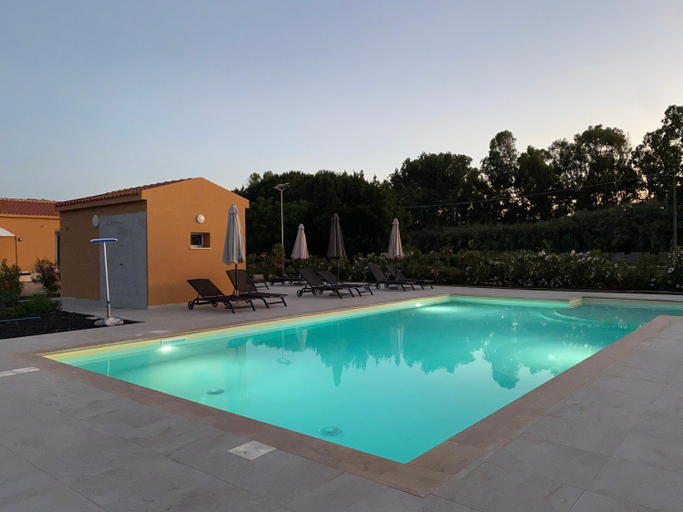 Others 4, Maris Suite - Romantic Jacuzzi, Sassari
