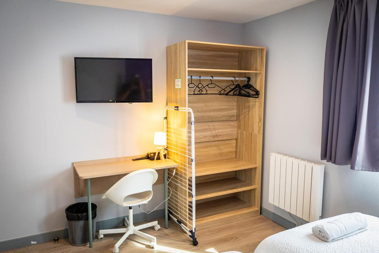 Bedroom 3, Résidence Artémis Paris Orly Aéroport, Val-de-Marne