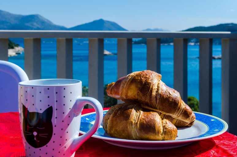 Food & Drinks, Apartment Tonkas Terrace - Studio Apartment with Terrace and Sea View, Dubrovačko Primorje