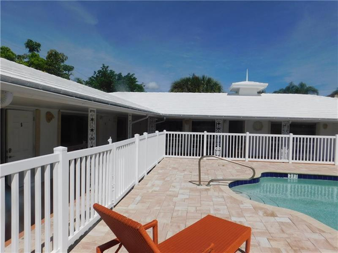 Others 1, Dolphin Isles Resort, Broward