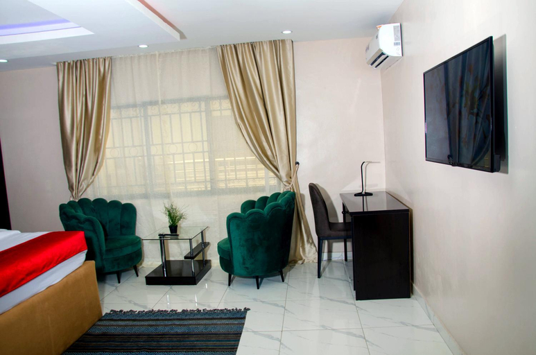 Others 5, NO 95 SUITES VI, Eti-Osa