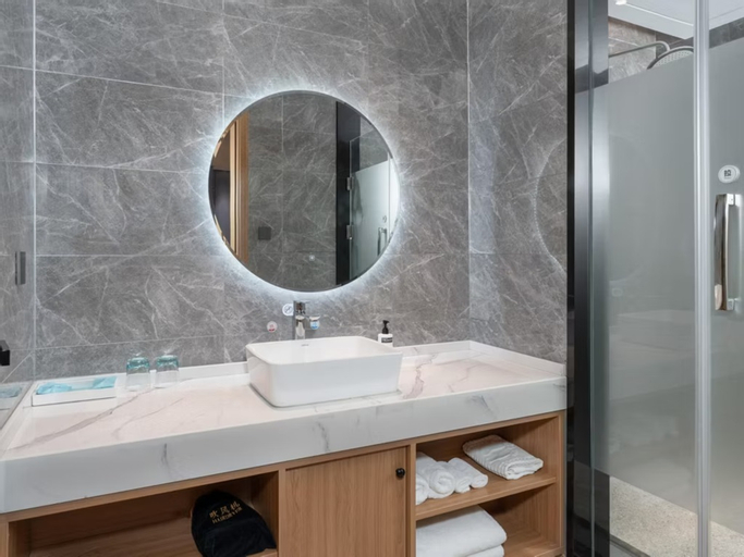 Bathroom 6