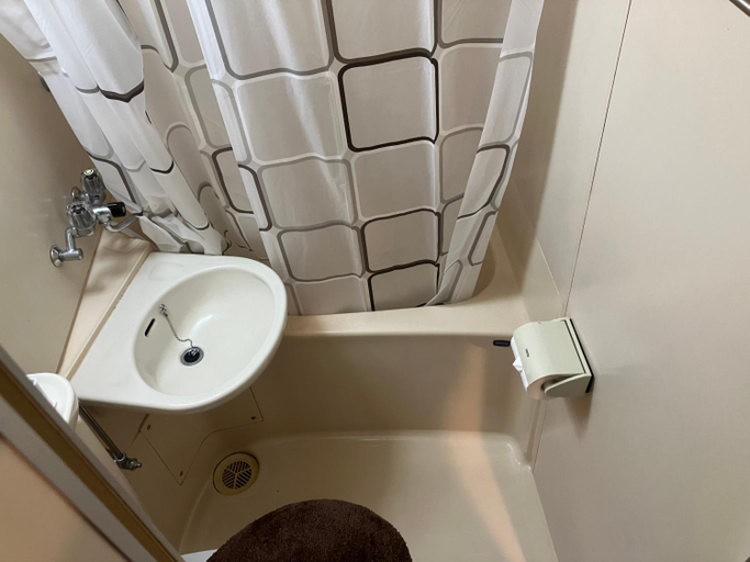 Bathroom 3, CASA VIENTO STAY INN, Hiroshima