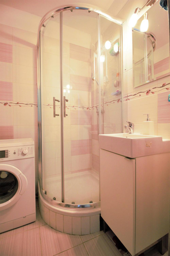 Bathroom, Cozy, bright room with free parking, Bratislava