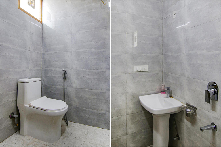 Bathroom, FabExpress The Radiant, Gurgaon