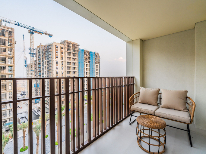 Balcony 2, Creek Beachfront Heaven 1BR Luxe Harbor, Dubai