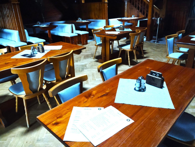 Food & Drinks 5, Obri Sud Libverda ***, Liberec