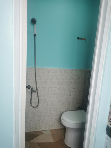 Bathroom, EZ & V Guesthouse, Pagsanjan